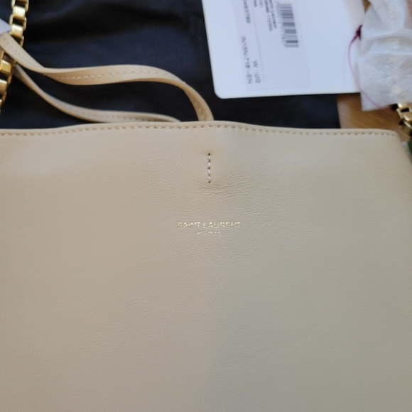 Saint laurent Suzanne small leather shoulder bag NWT - Picture 4 of 15